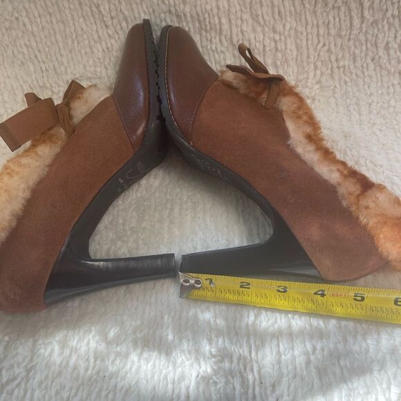 MATISSE BRN SUEDE&LEATHER CAP TOE HEELS SHEEPSKIN TRIM SHOES Rubber soles SZ8.5M - Picture 7 of 10
